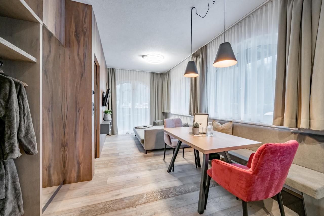 Appartements Perberschlager Oetz Exterior photo